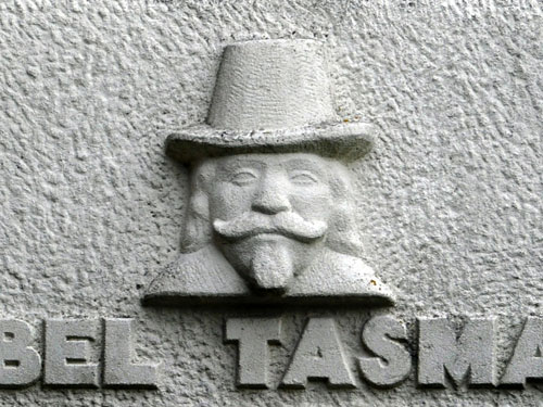 Tasman-portrait-8